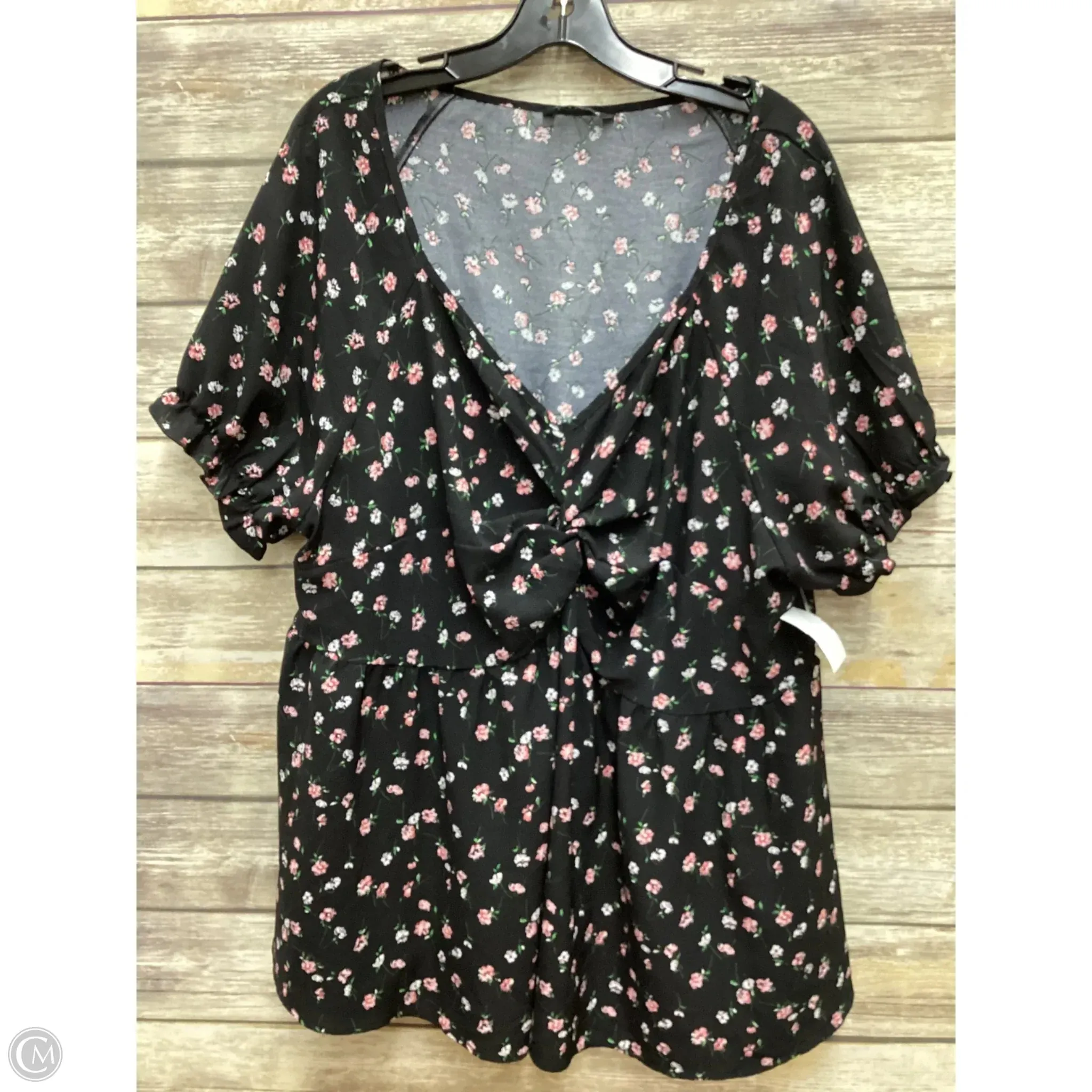 Blouse Short Sleeve By Clothes Mentor In Floral Print, Size: 1x