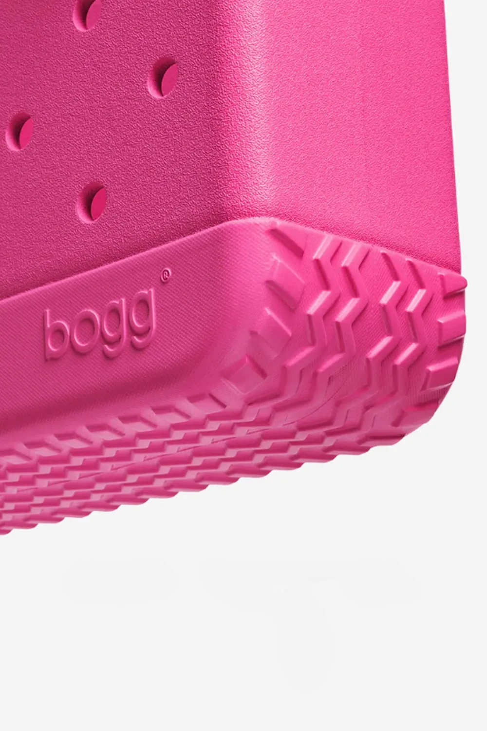 Bogg Bag Bitty Bogg Bag in Haute Pink | BITTY02-PNK01