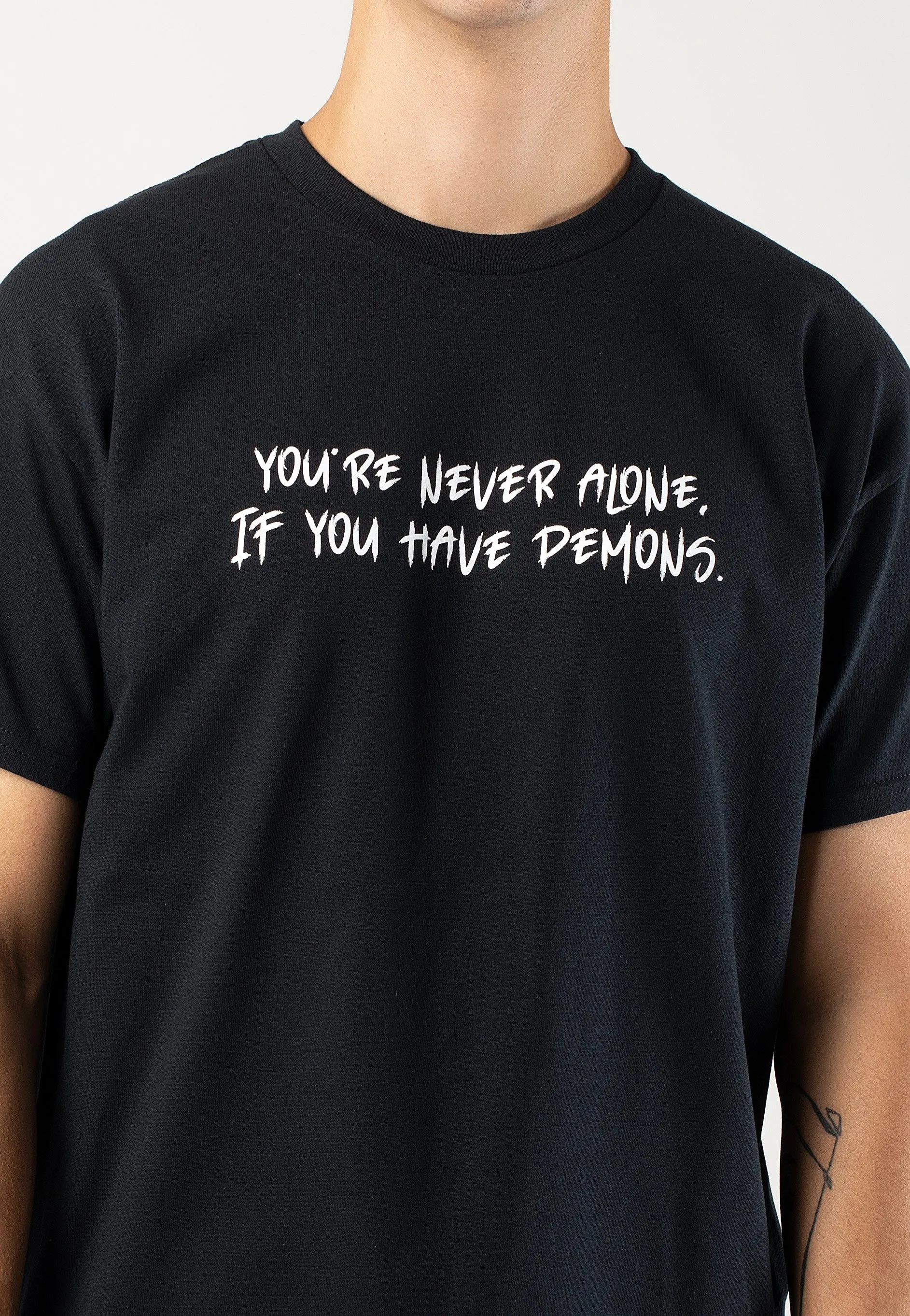 Dancitee - Never Alone - T-Shirt