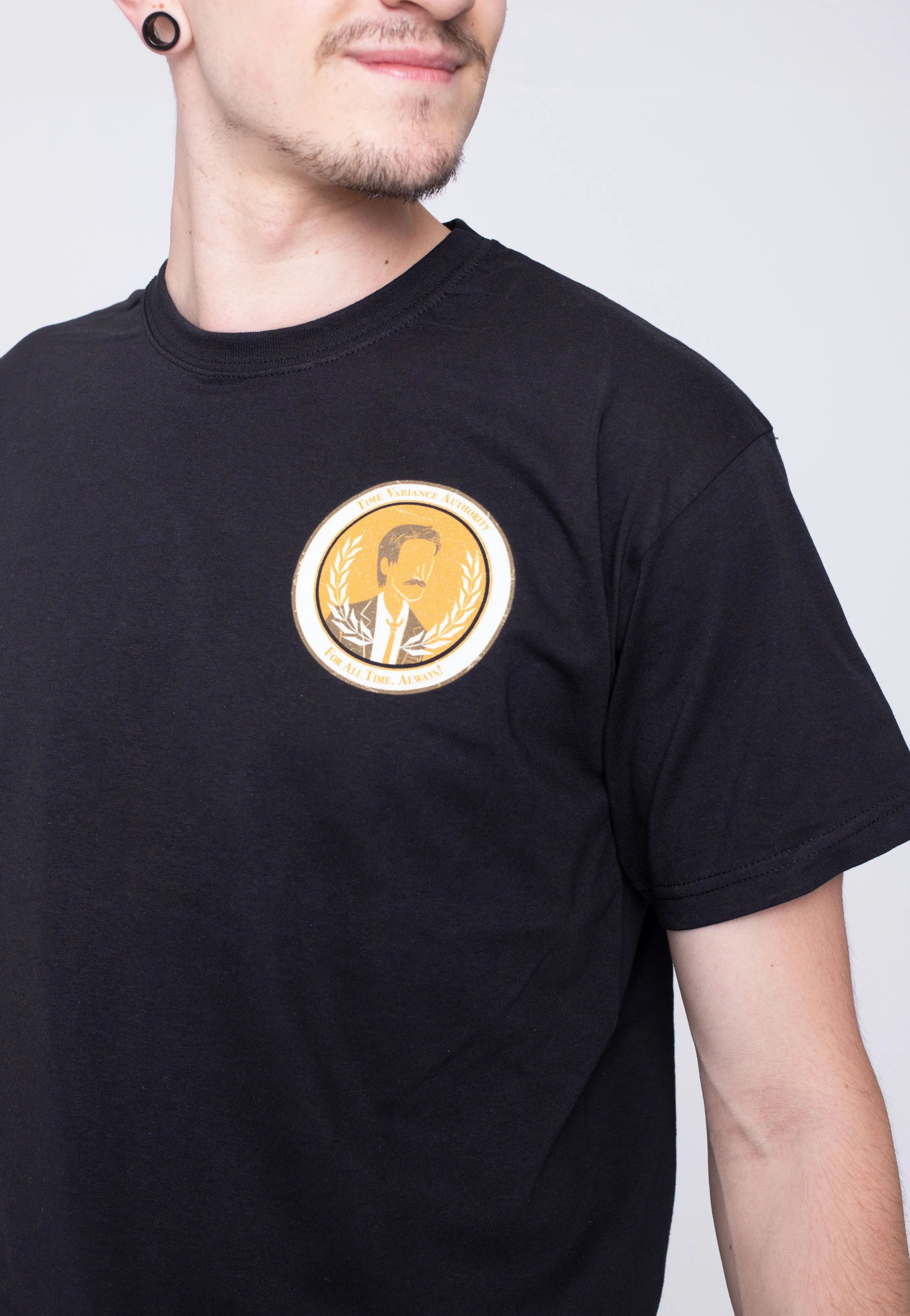 Loki - TVA Badge - T-Shirt