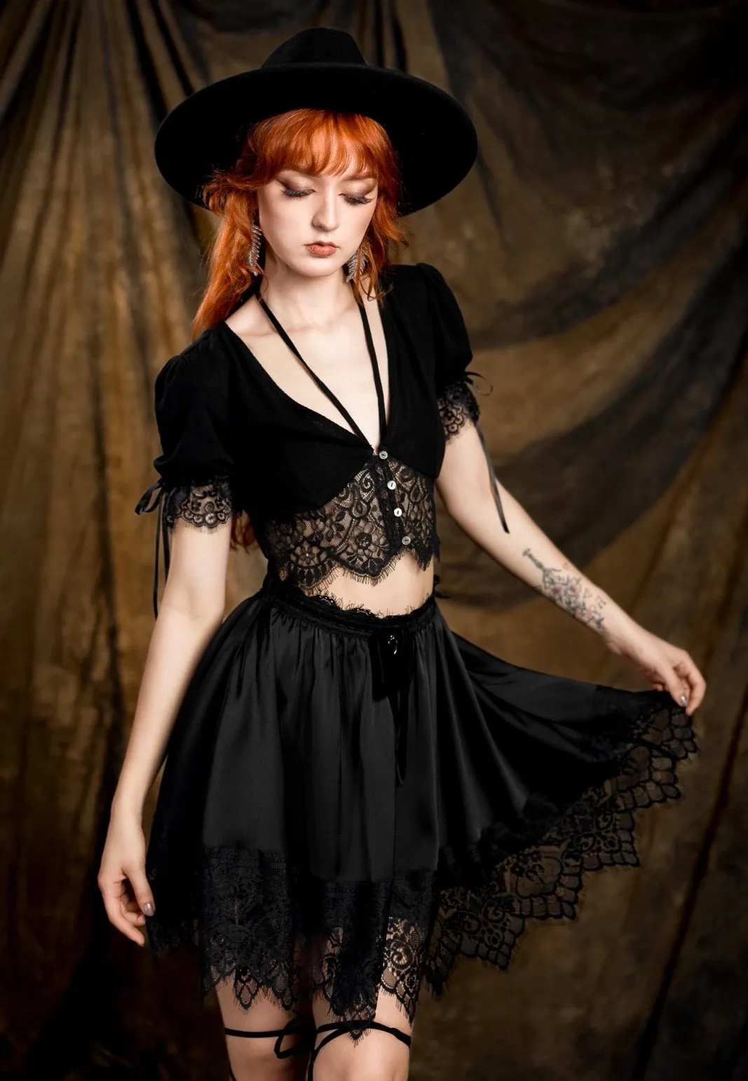 Restyle - Lichen Lace - Top
