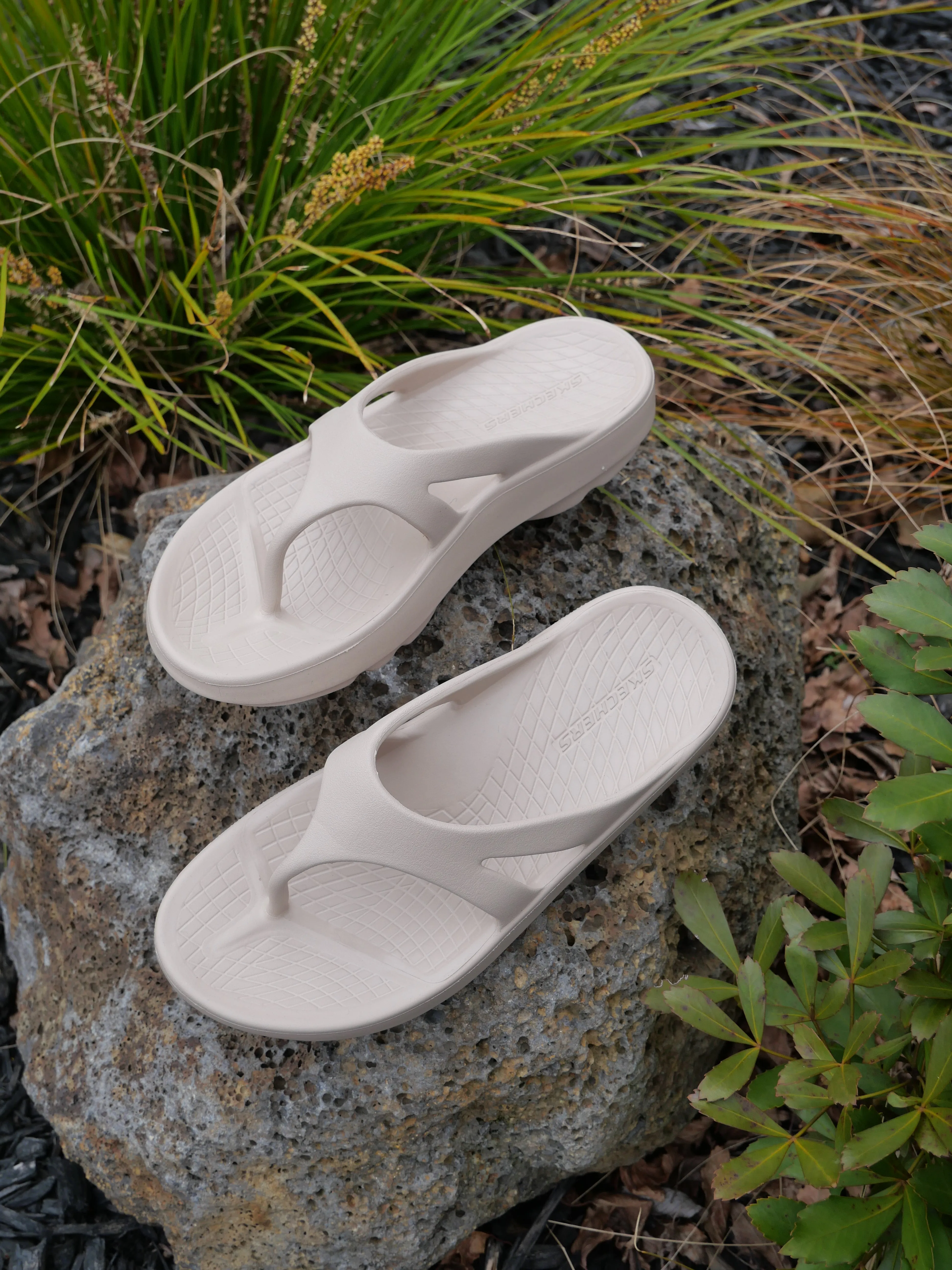 Skechers Recovery Sandal Taupe