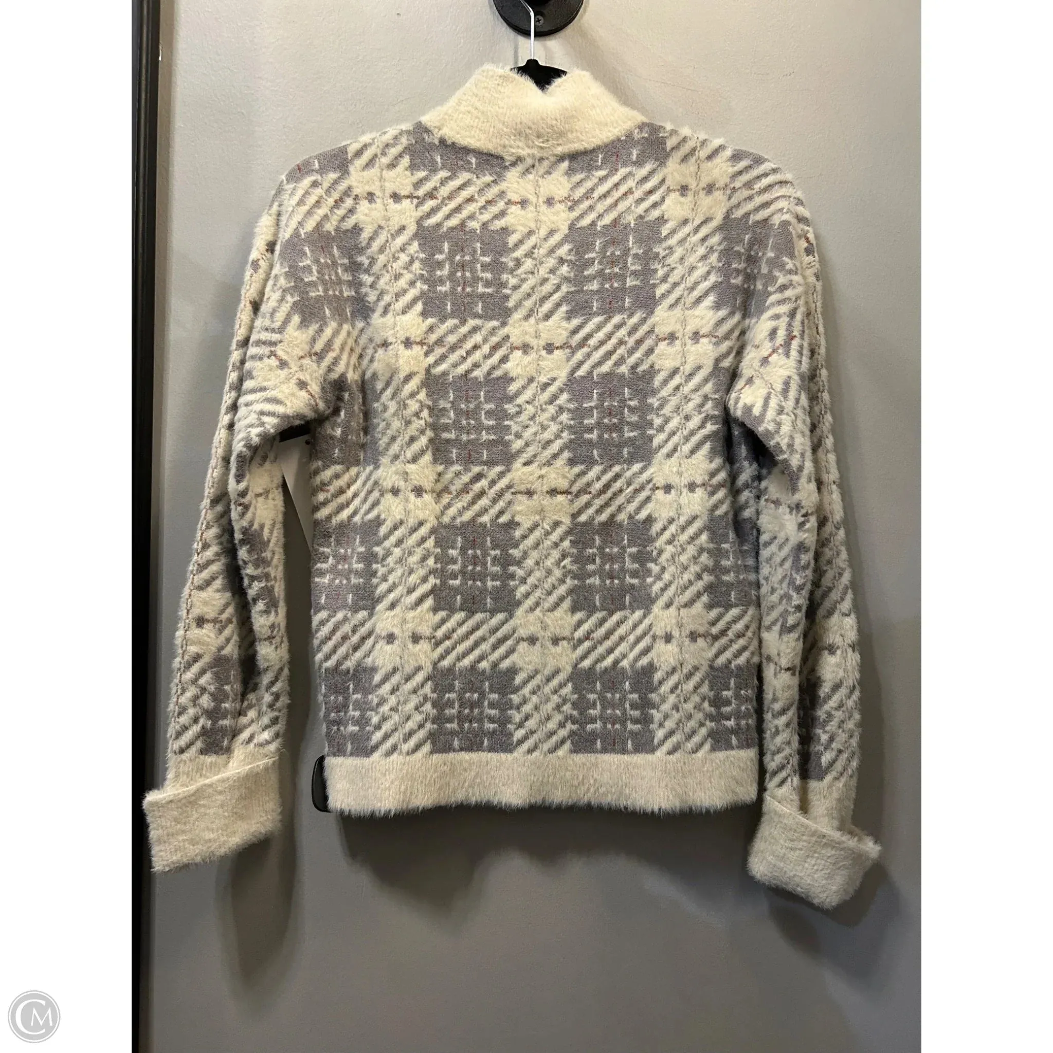 Sweater By Belldini In Cream & Grey, Size: S