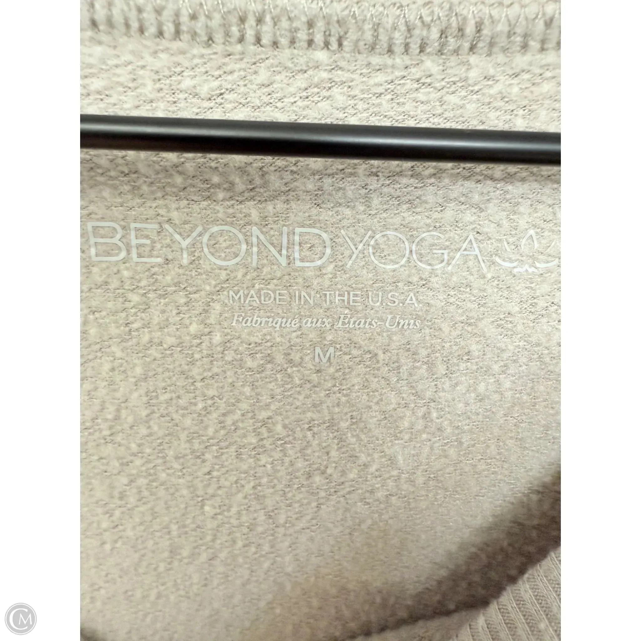 Sweatshirt Crewneck By Beyond Yoga In Multi-colored, Size: M